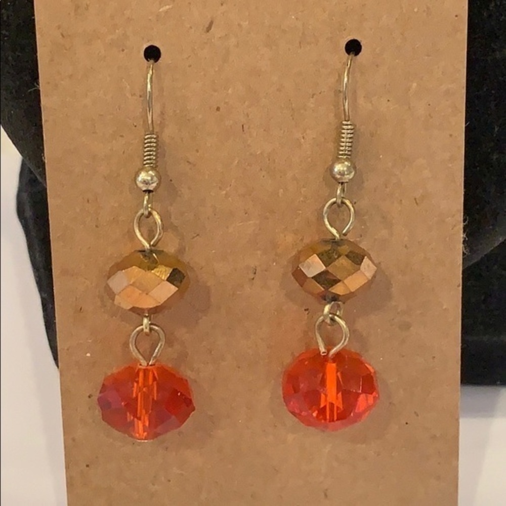 š5/25 dangle drop faceted beads